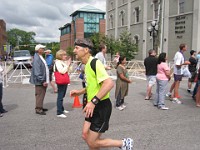 Race Photo  Running with my eyes shut... I want the time at the finish to be a surprise. : Fitness, Half Marathon, Race, Running